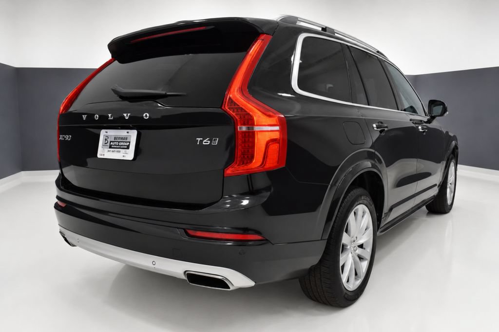 Used 2016 Volvo XC90 T6 Momentum w/ Momentum Plus Package AWD/4WD image 7