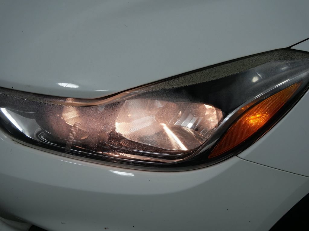 Used 2017 Chevrolet Trax LS AWD/4WD image 9