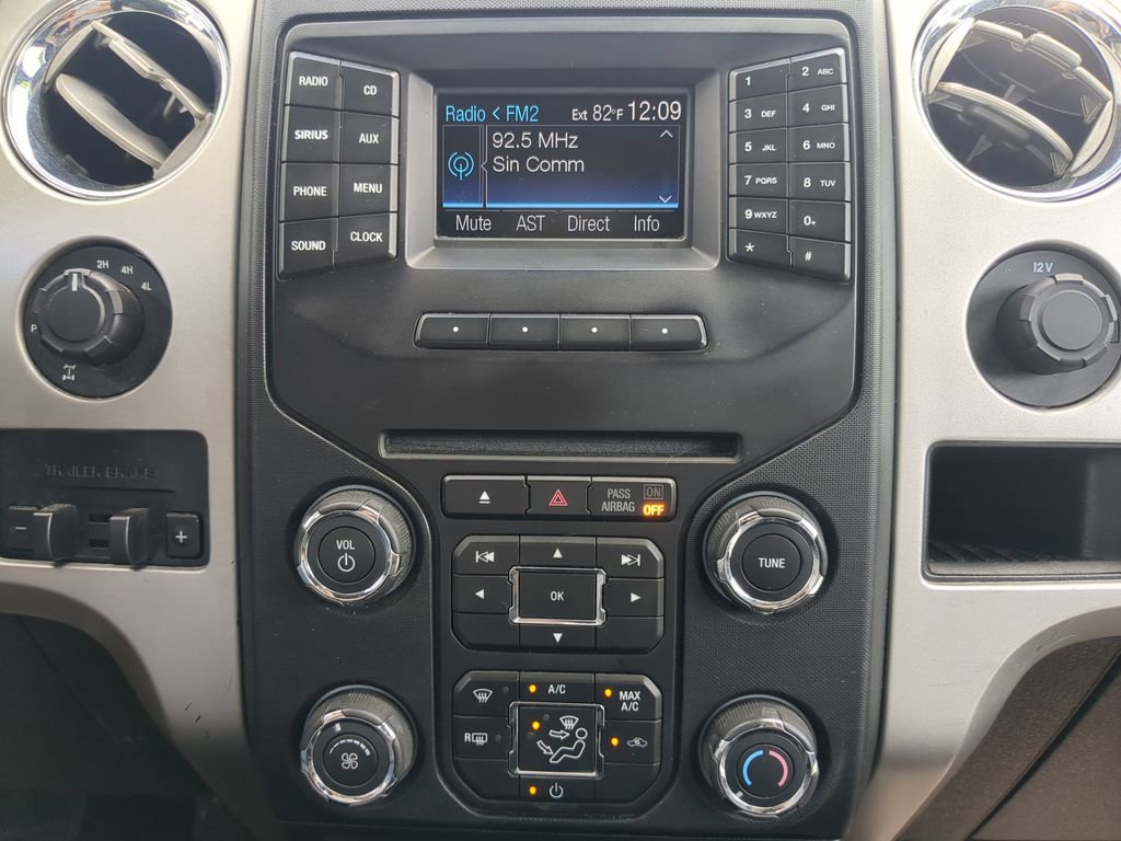 Used 2014 Ford F150 XLT w/ Equipment Group 302A Luxury image 21