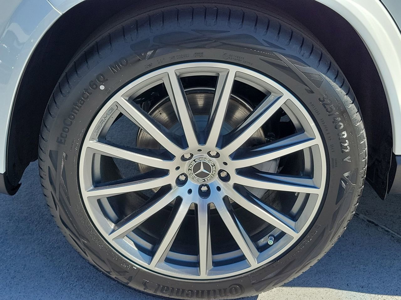 New 2026 Mercedes-Benz GLS 580 4MATIC image 7