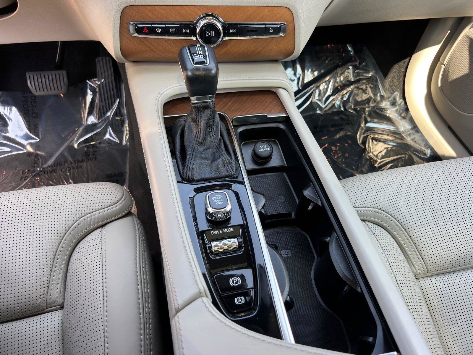 Used 2019 Volvo XC90 T6 Inscription w/ Advanced Package AWD/4WD image 32