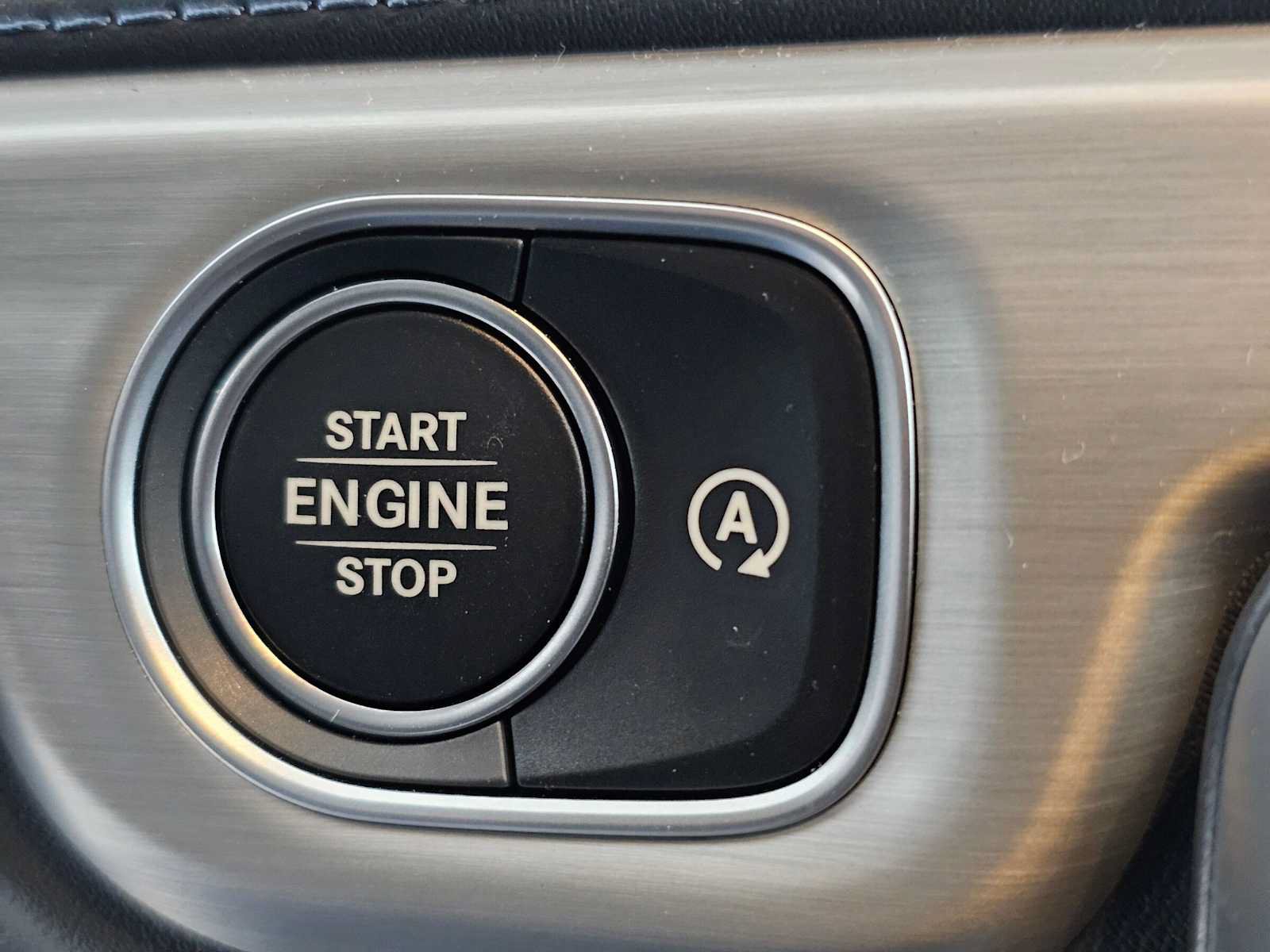 Used 2025 Mercedes-Benz G 63 AMG 4MATIC image 30