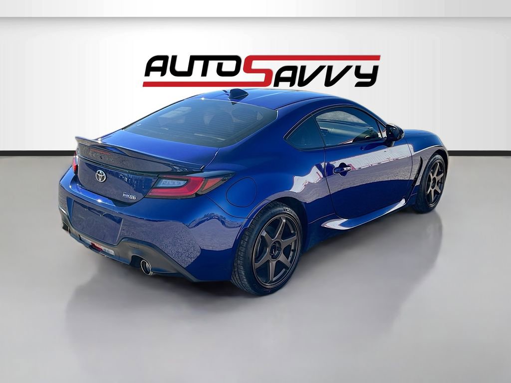 Used 2024 Toyota GR86 Premium image 7