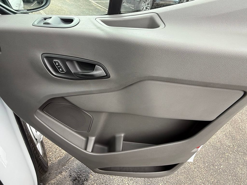 New 2026 Ford Transit 250 Low Roof AWD image 17