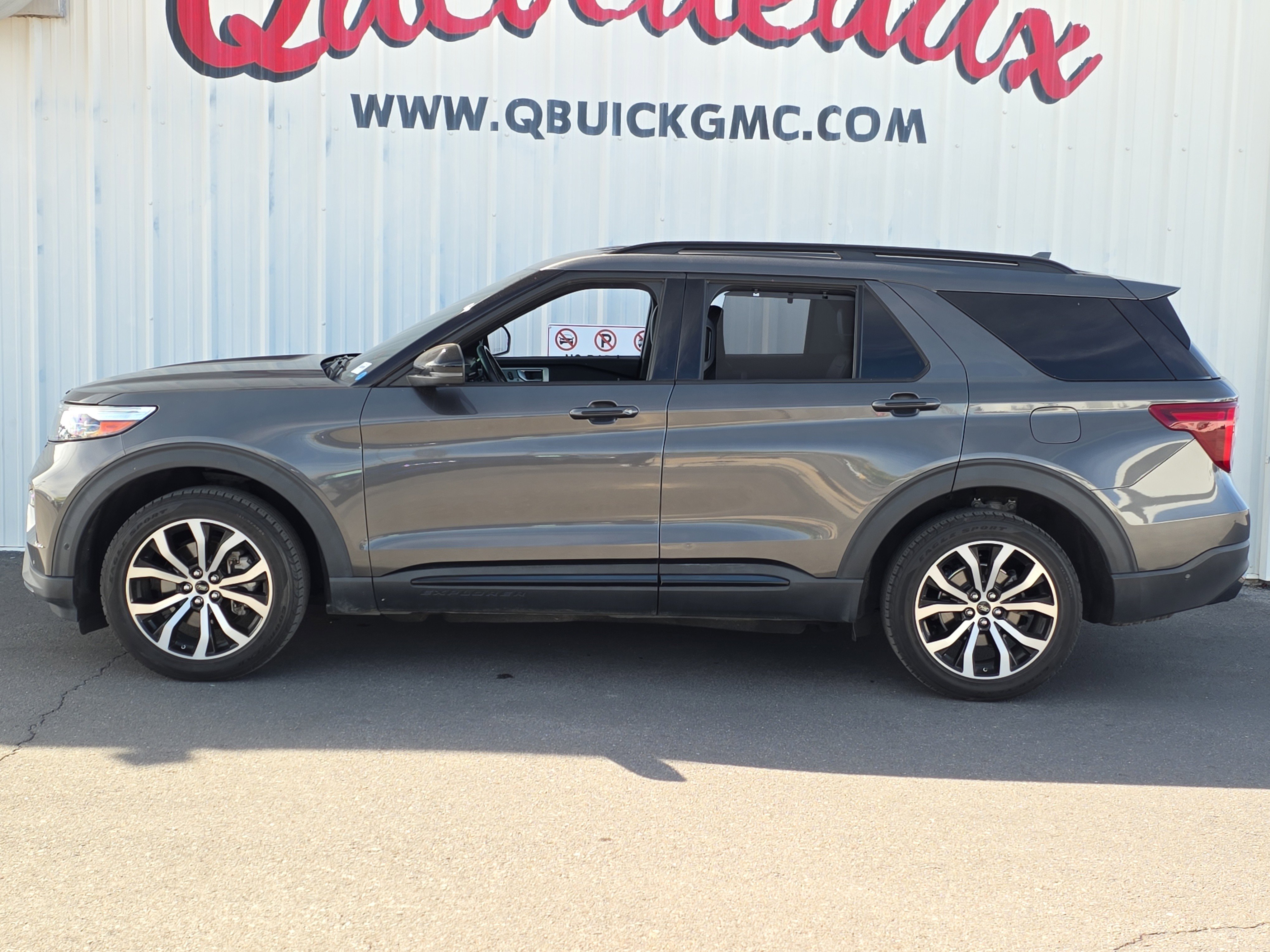 Used 2020 Ford Explorer ST image 5