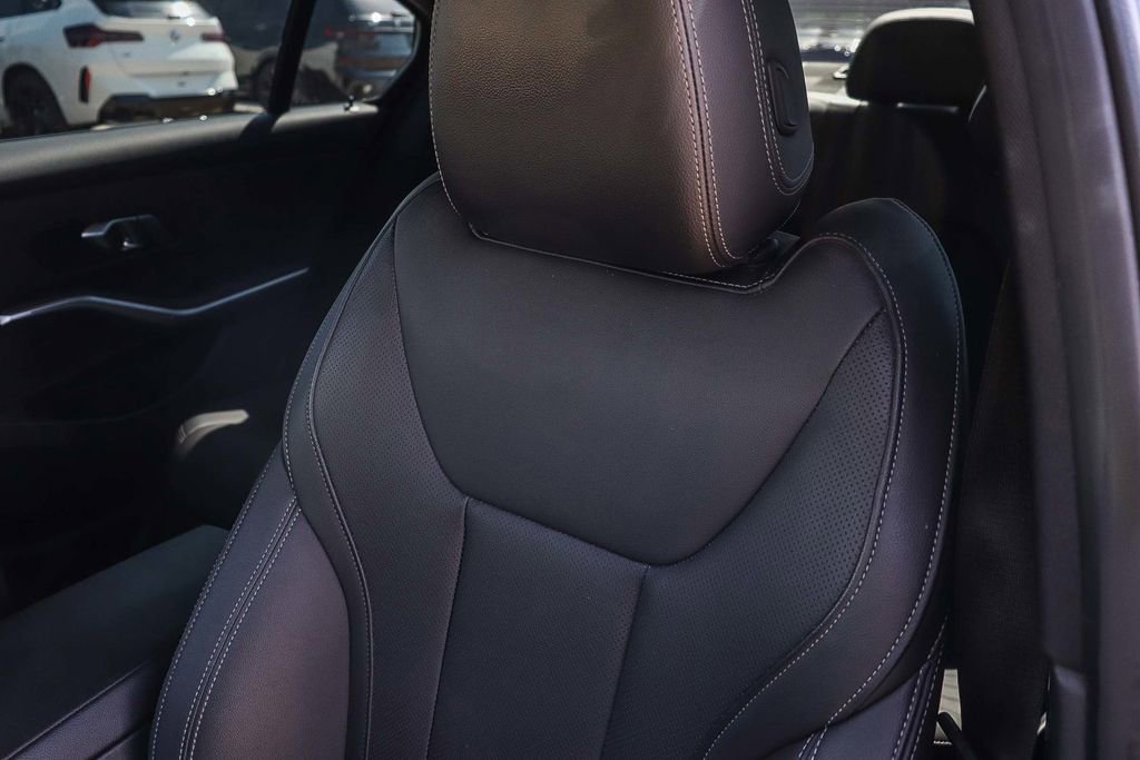 Used 2023 BMW M340i w/ Premium Package RWD image 29