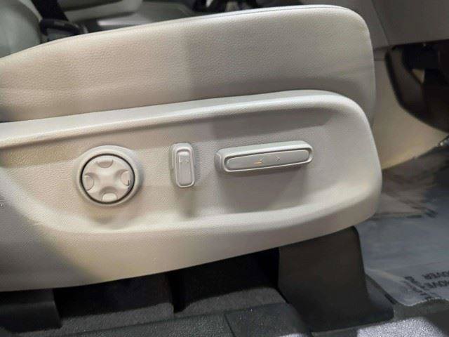 Used 2023 Honda Odyssey EX-L image 58