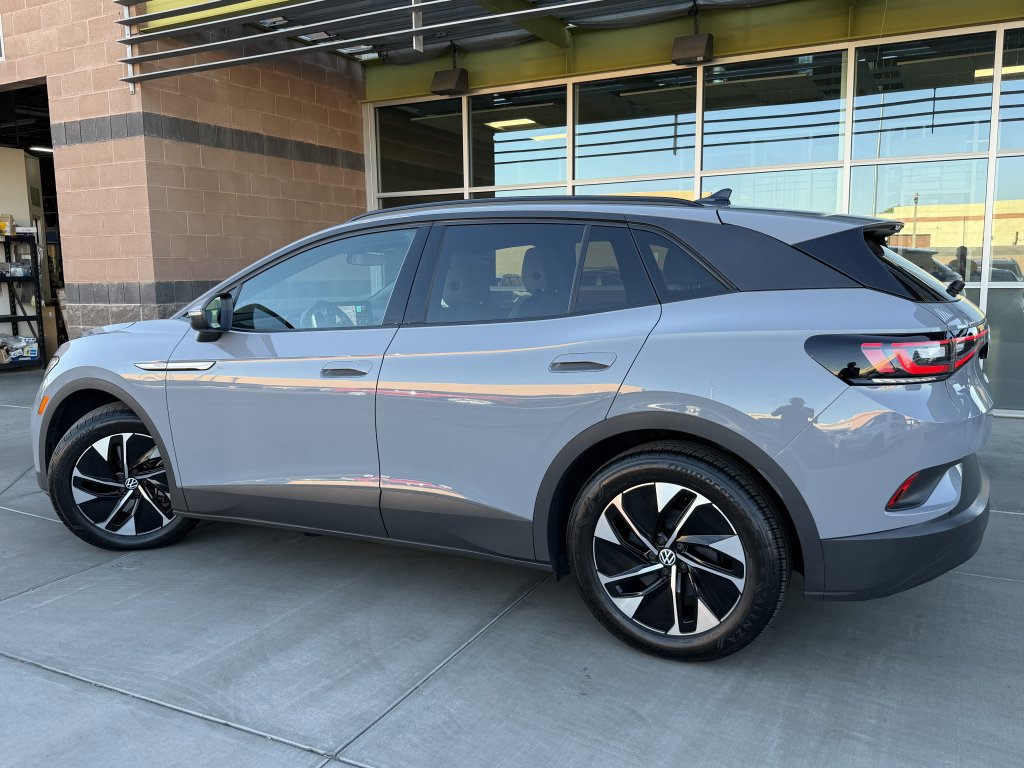 Used 2022 Volkswagen ID.4 Pro S image 5