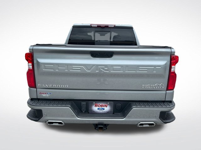 Used 2024 Chevrolet Silverado 1500 High Country w/ Technology Package AWD/4WD image 4