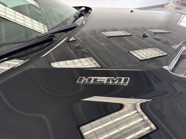 Used 2011 Dodge Challenger R/T image 24