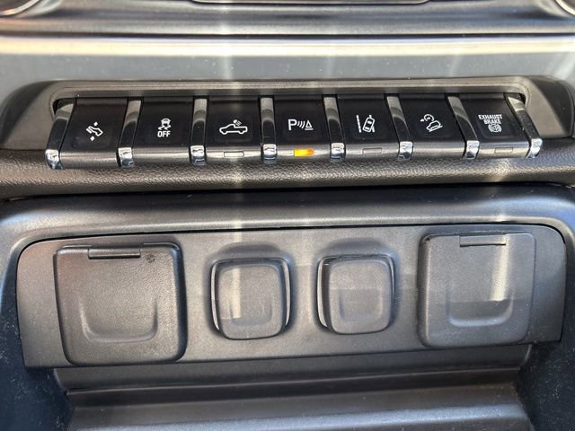 Used 2018 GMC Sierra 2500 SLT w/ Duramax Plus Package image 26