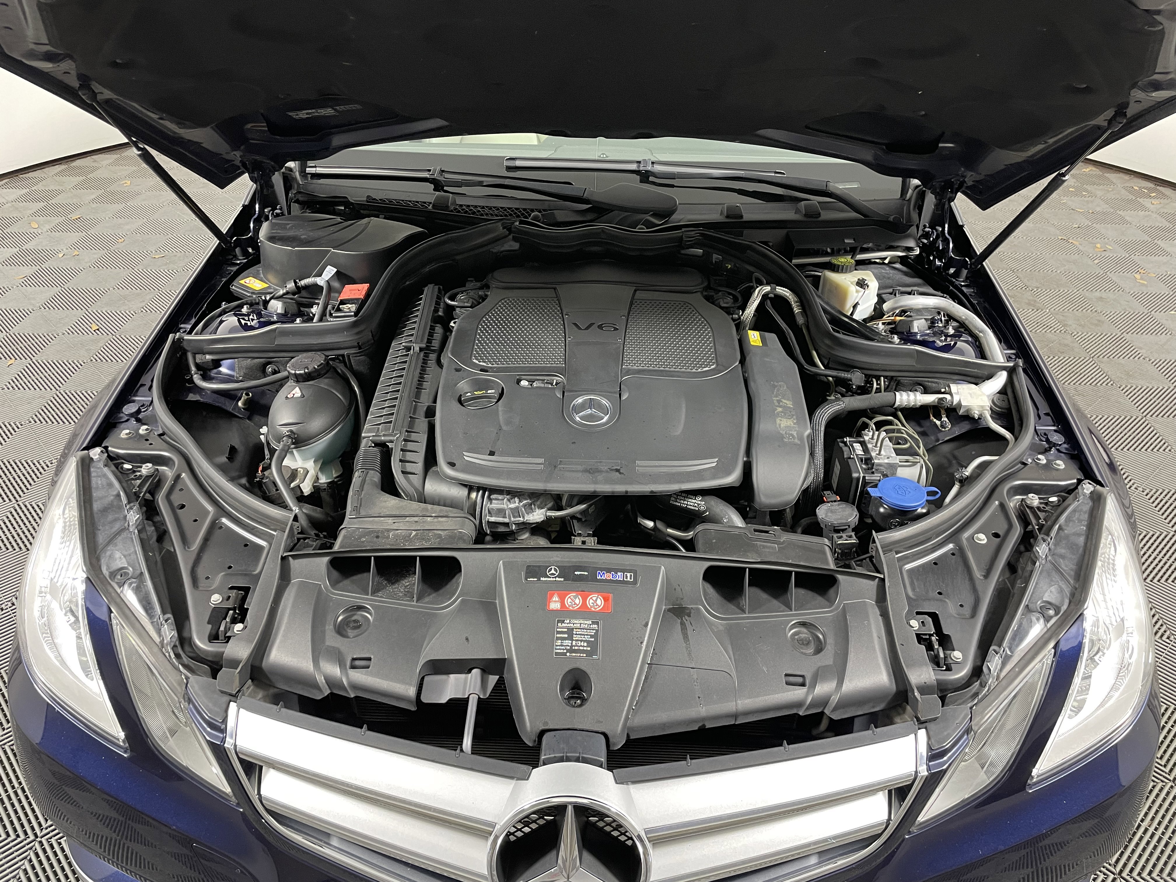 Used 2013 Mercedes-Benz E 350 Coupe image 20