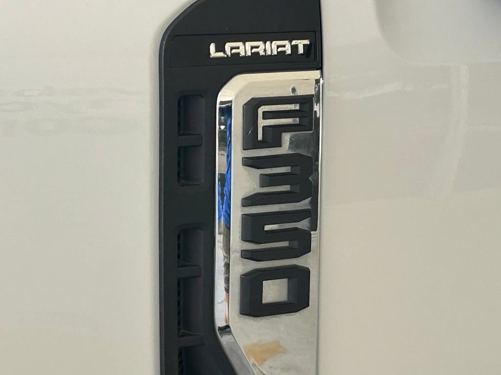 Used 2025 Ford F350 Lariat AWD/4WD image 15