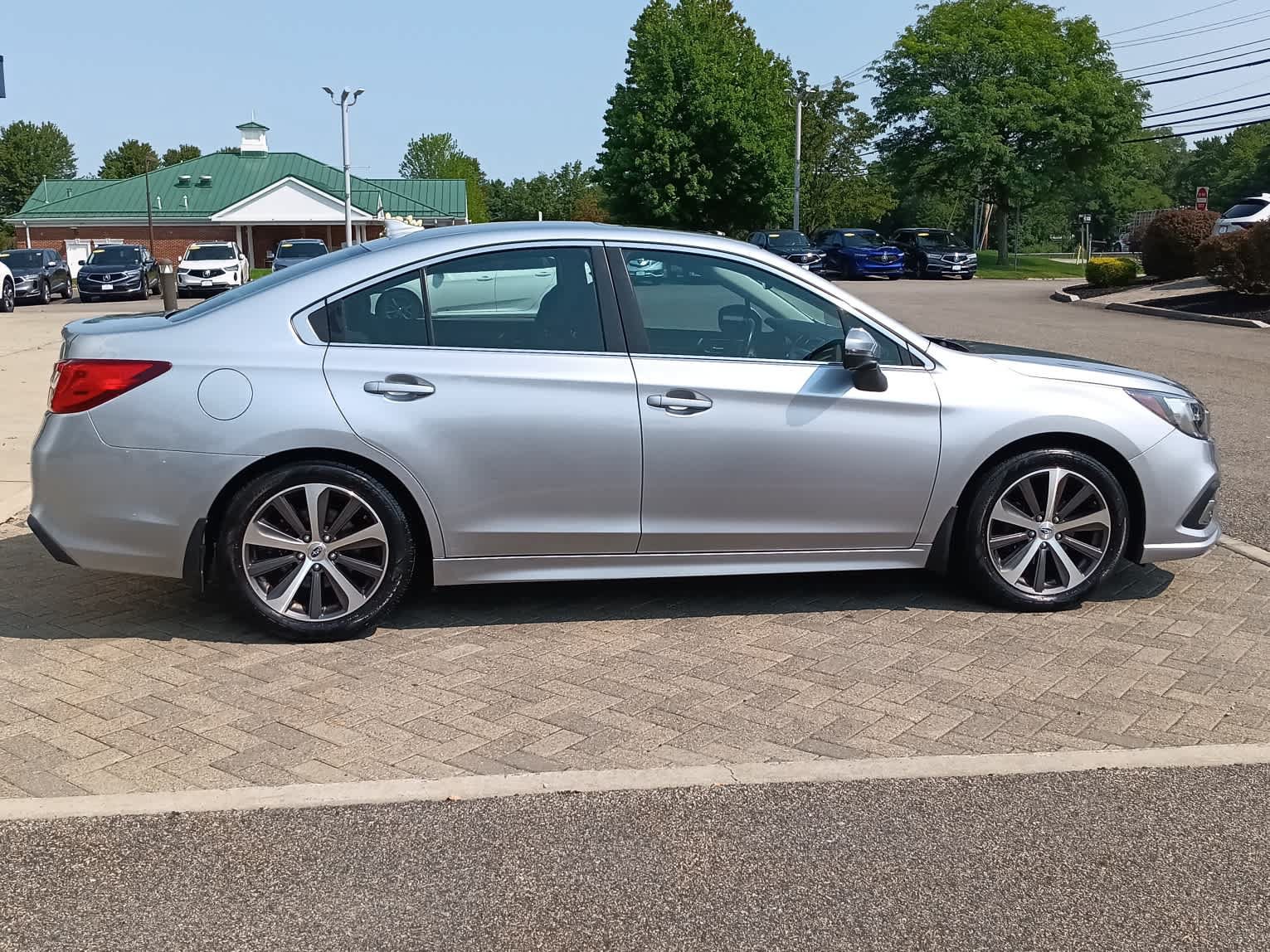 Used 2019 Subaru Legacy 2.5i Limited AWD/4WD image 6