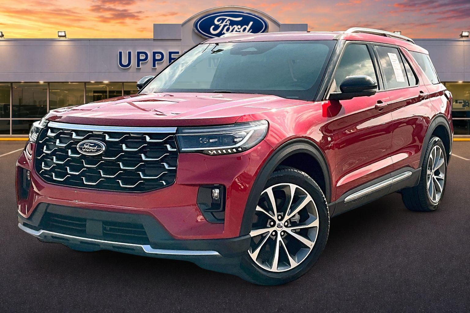 Used 2025 Ford Explorer Platinum w/ Ultimate Package AWD/4WD image 12