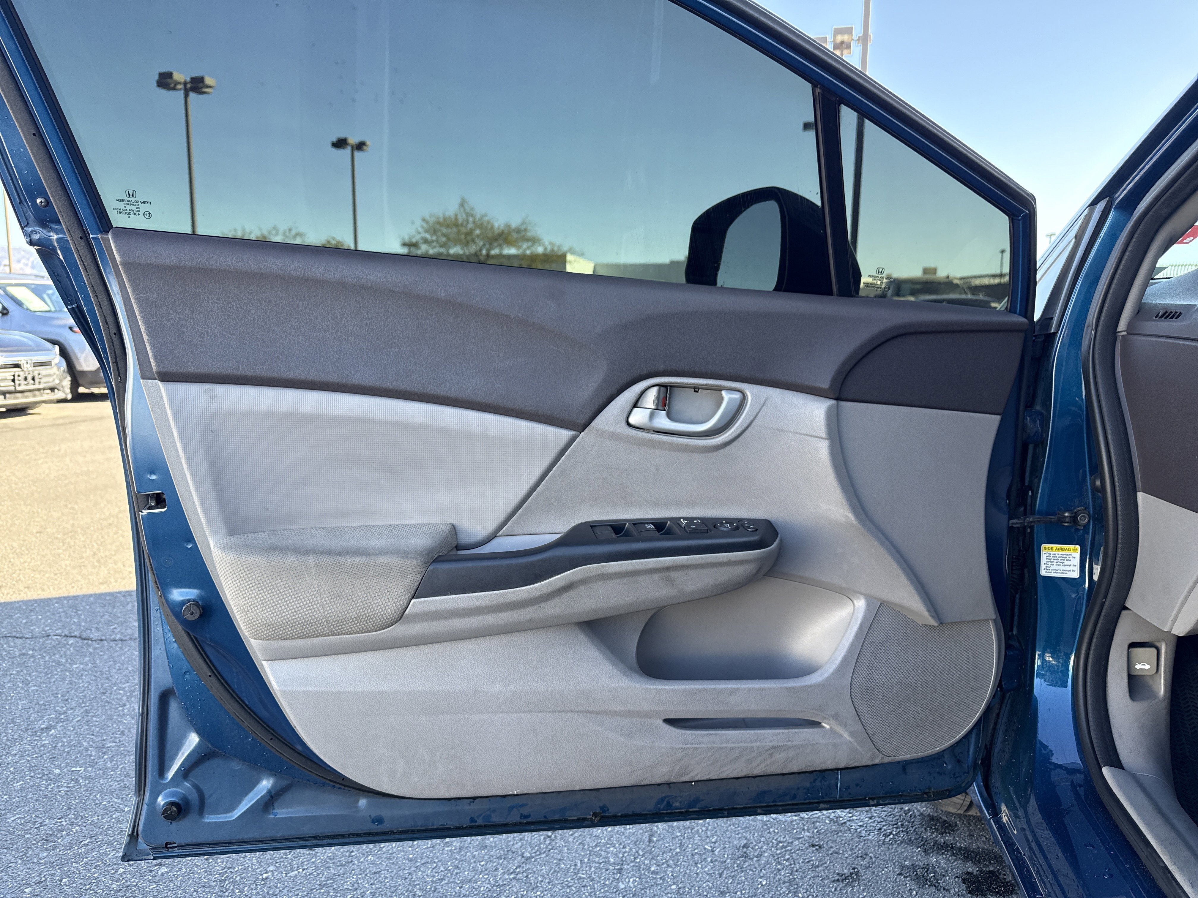 Used 2012 Honda Civic LX image 8