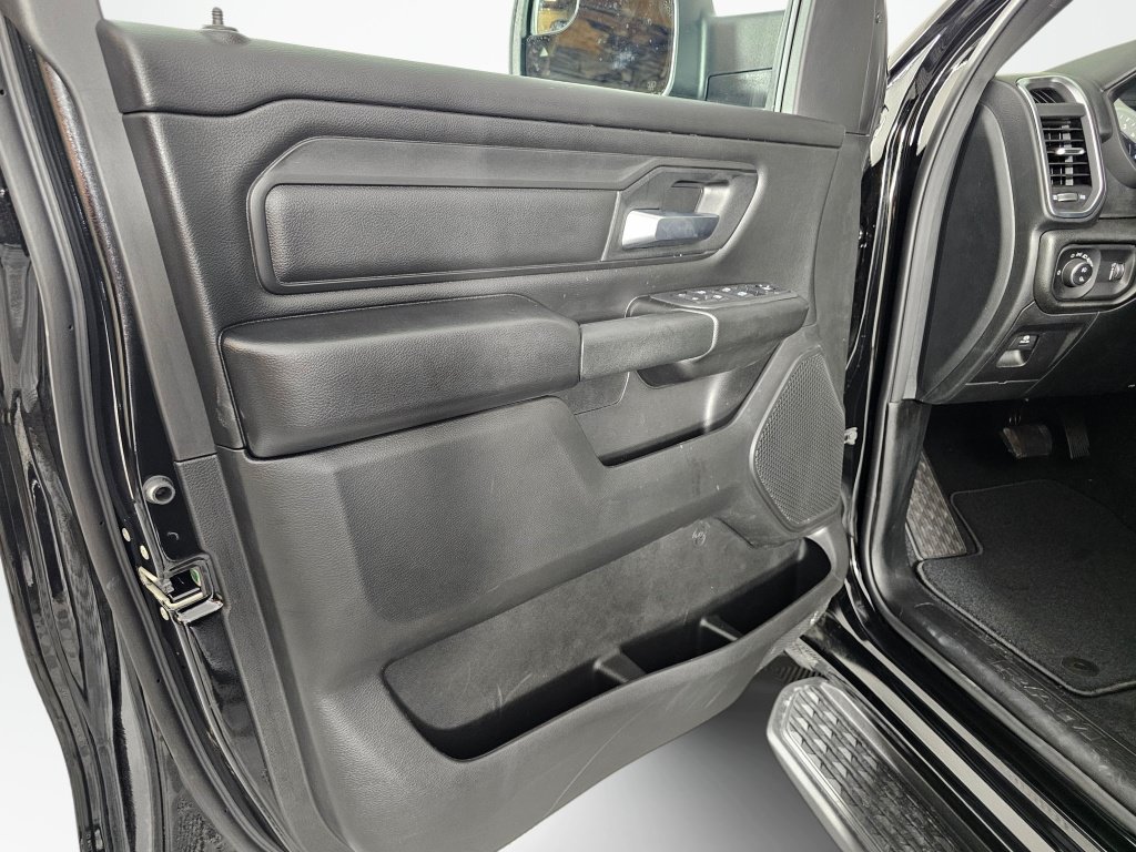 New 2026 RAM 1500 Express AWD/4WD image 20