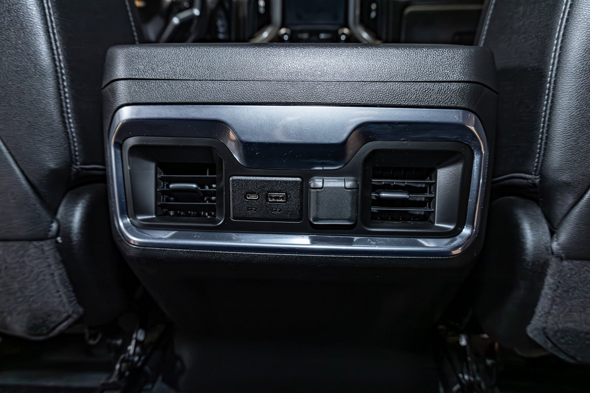 Used 2022 Chevrolet Silverado 2500 LTZ w/ LTZ Convenience Package AWD/4WD image 23