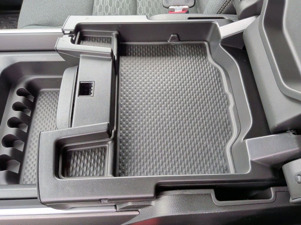 New 2026 RAM 1500 4x4 Crew Cab image 36