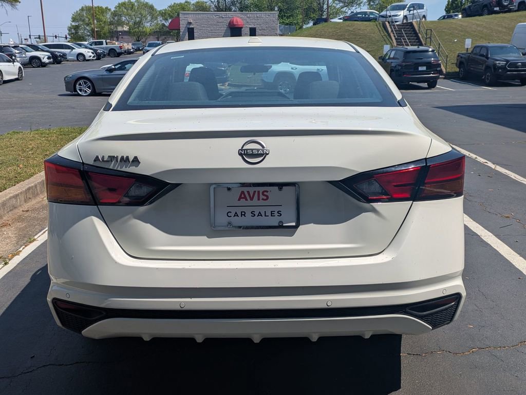 Used 2025 Nissan Altima 2.5 SV image 7