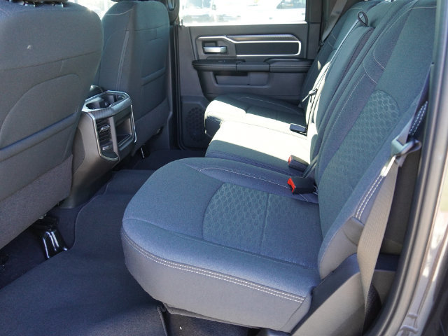 New 2027 RAM 3500 Big Horn AWD/4WD image 28