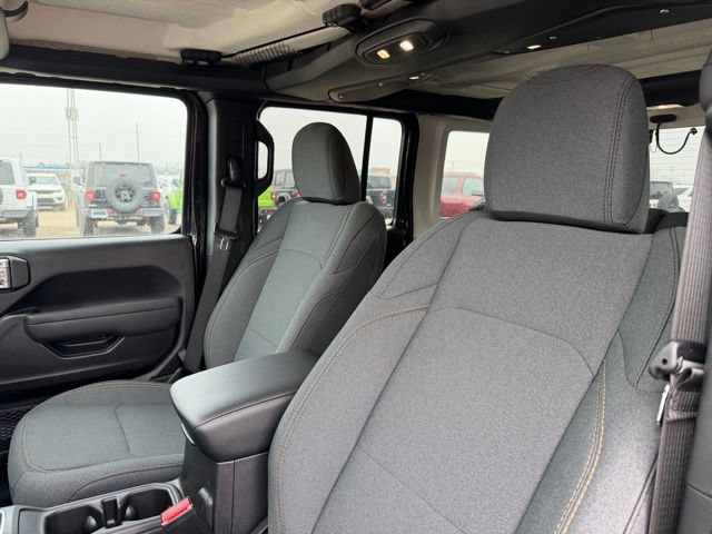 Used 2026 Jeep Wrangler Unlimited Sport AWD/4WD image 8