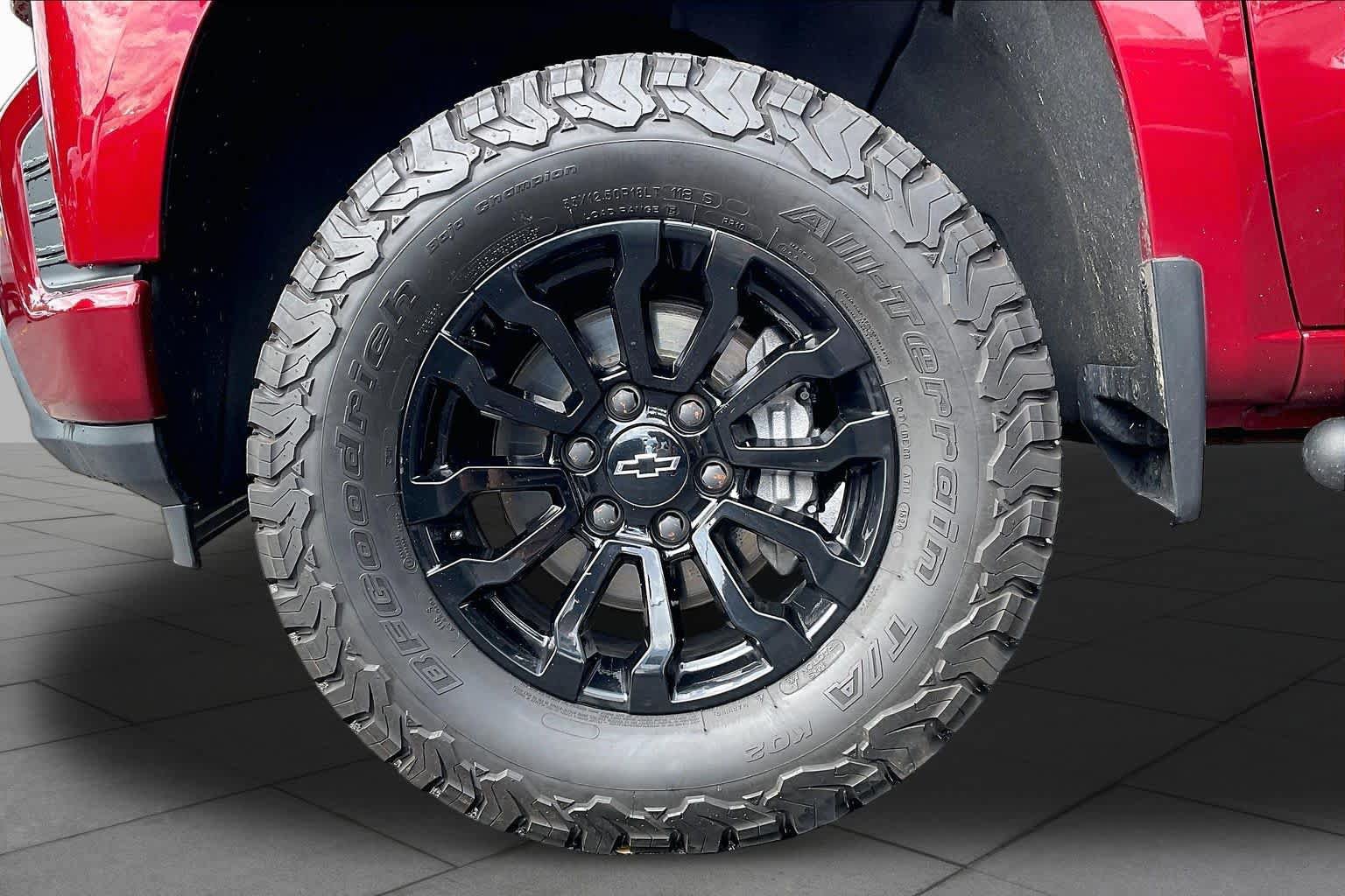 Used 2019 Chevrolet Silverado 1500 RST w/ All-Star Edition AWD/4WD image 10
