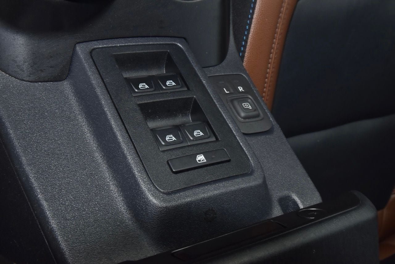 Used 2023 Ford Bronco Outer Banks AWD/4WD image 34