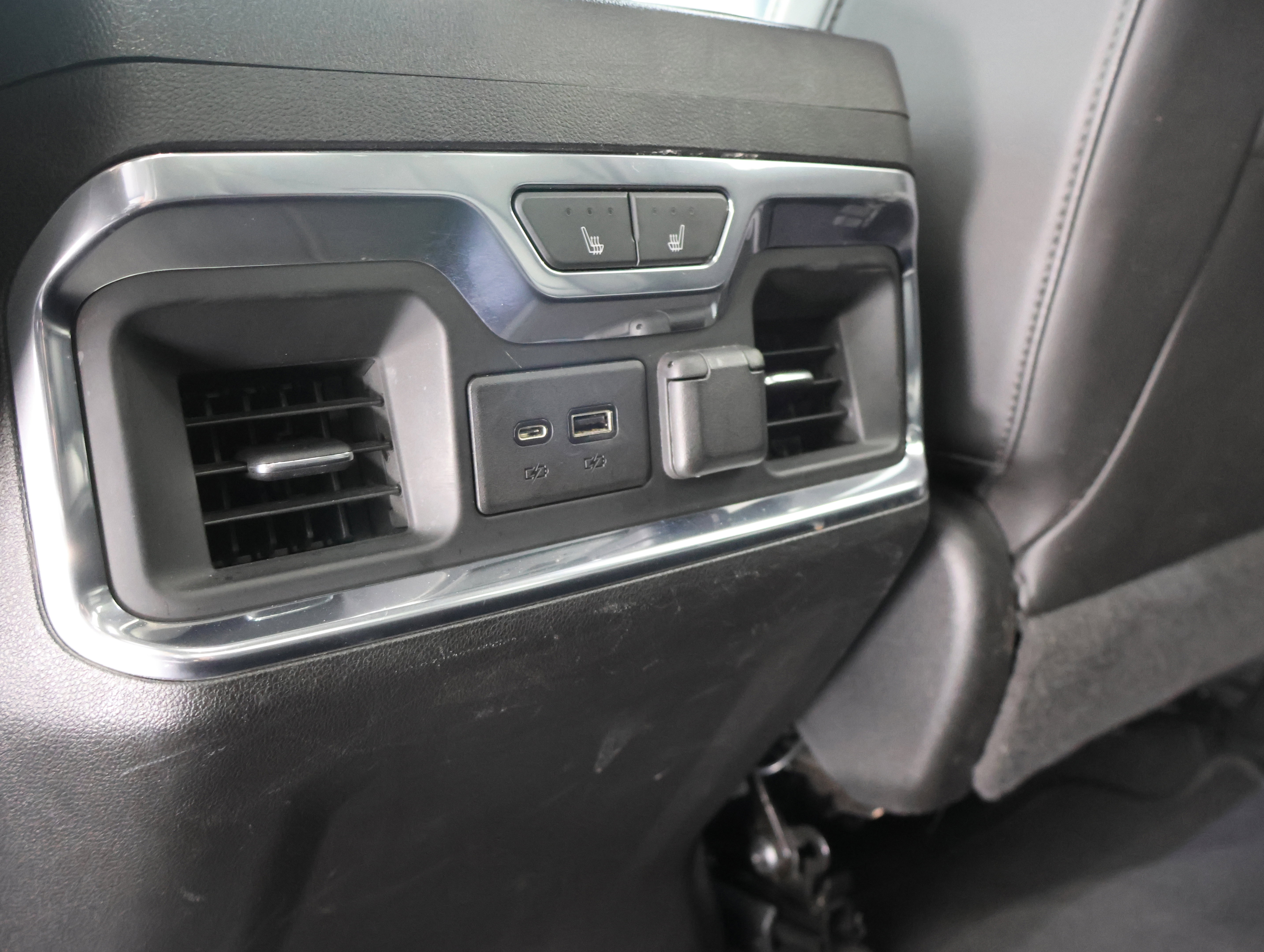 Used 2021 Chevrolet Silverado 2500 High Country w/ Z71 Off-Road Package image 42