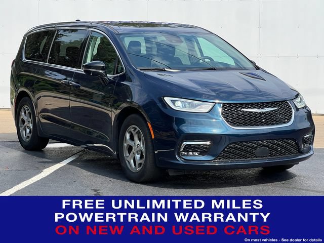 Used 2024 Chrysler Pacifica Limited FWD image 1