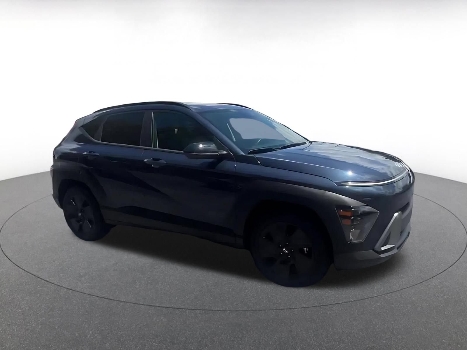 Used 2026 Hyundai Kona SEL Sport FWD image 2