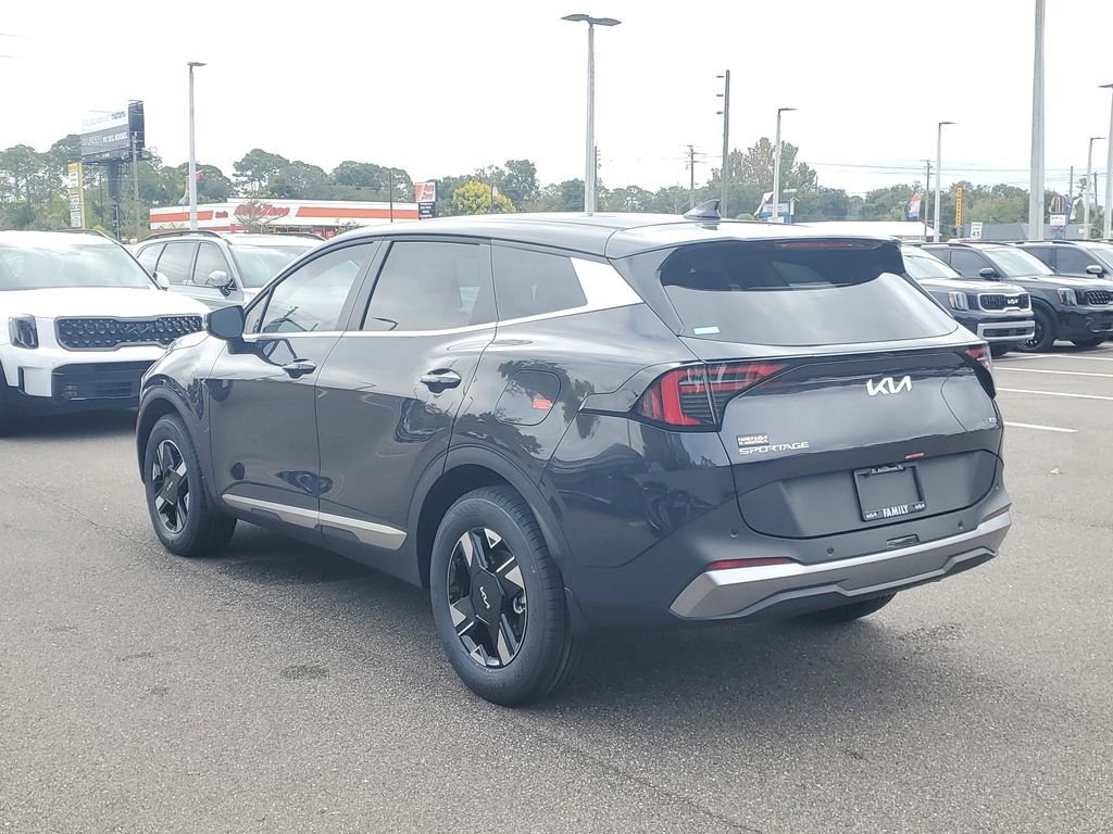 New 2026 Kia Sportage LX w/ LX Convenience Package image 4