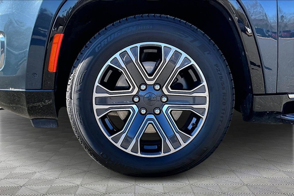 Used 2024 Jeep Wagoneer L Series II w/ Flexible Seating Group image 22