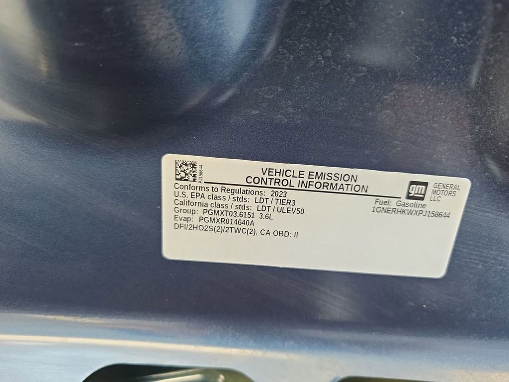 Used 2023 Chevrolet Traverse LT FWD image 36