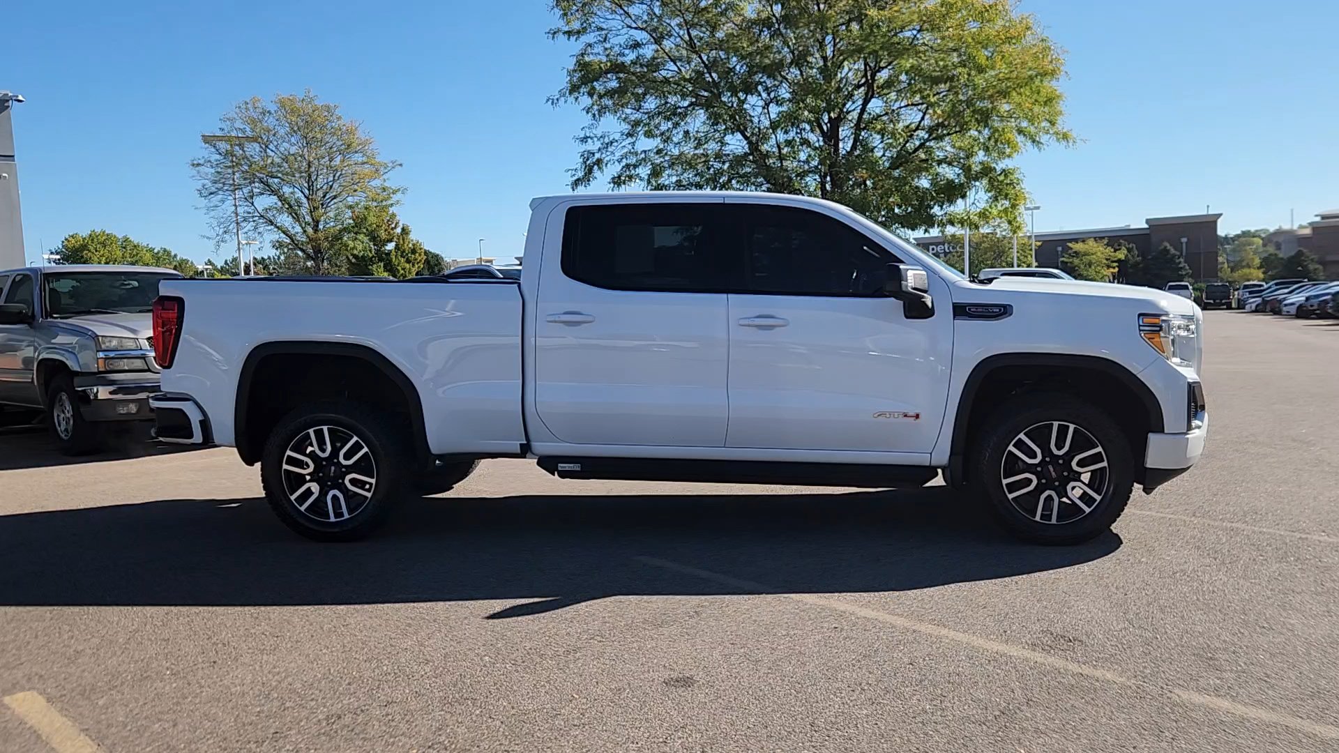 Used 2019 GMC Sierra 1500 AT4 w/ AT4 Premium Package AWD/4WD image 10