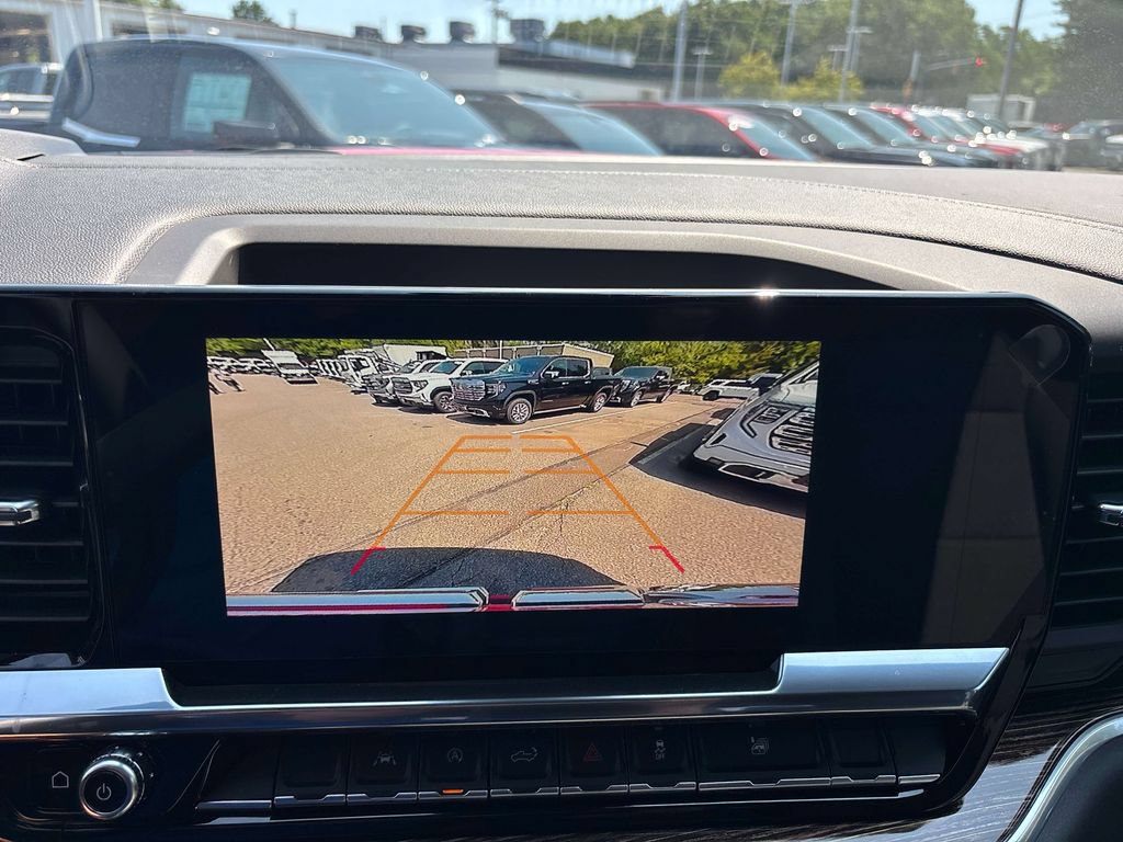 New 2026 GMC Sierra 1500 Elevation w/ LPO, Elevation Black Package AWD/4WD image 11
