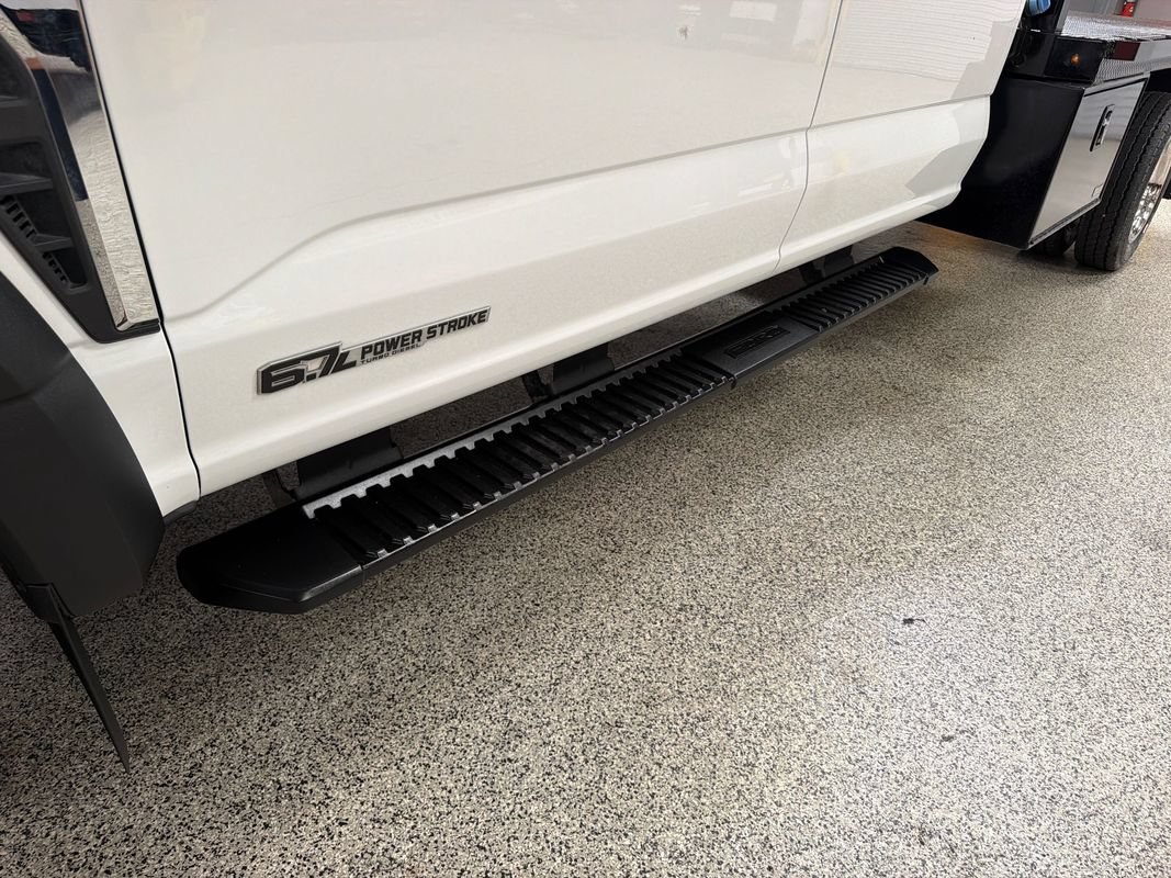 Used 2024 Ford F550 4x4 Crew Cab Super Duty image 42