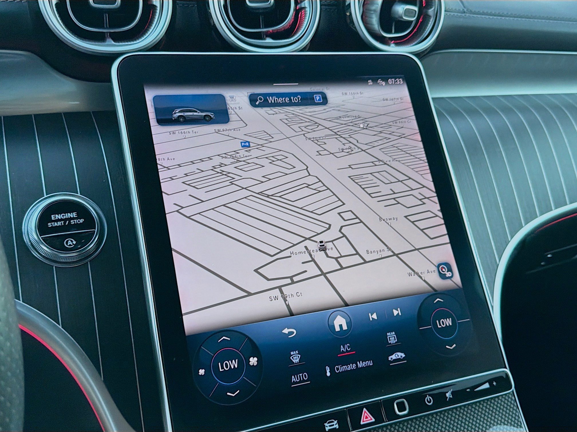 Used 2023 Mercedes-Benz GLC 300 image 12