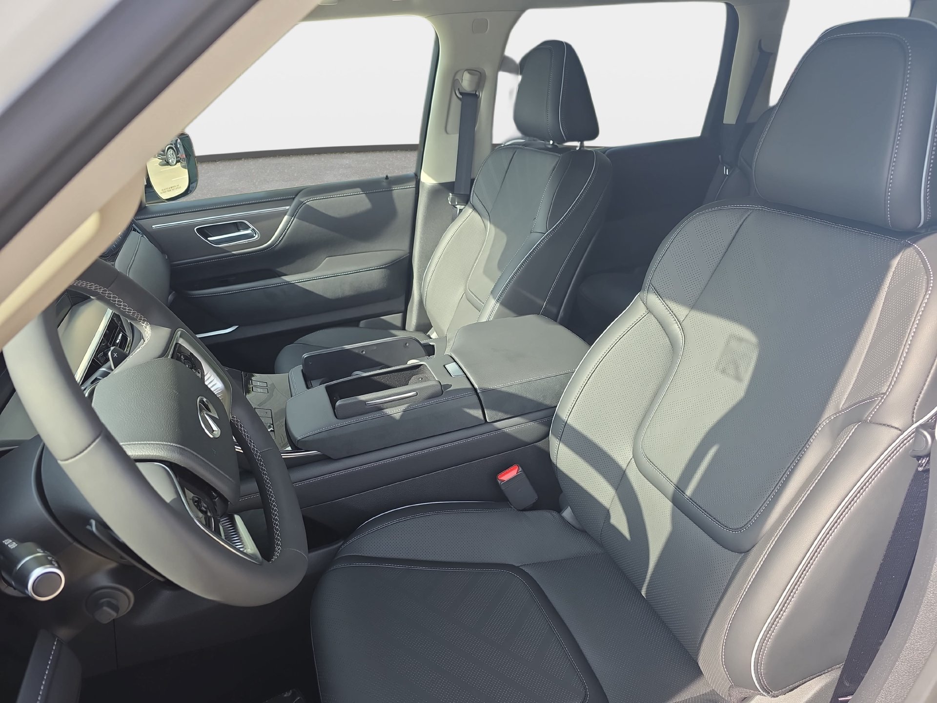 New 2027 INFINITI QX80 Luxe w/ Cargo Package AWD/4WD image 15