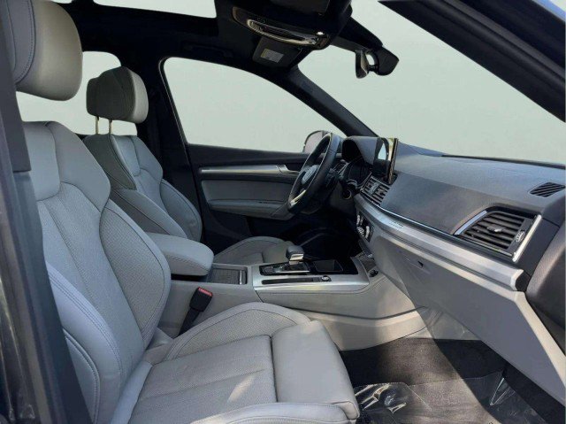 Certified 2023 Audi Q5 2.0T Prestige w/ Prestige Package AWD/4WD image 32