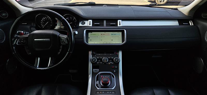 Used 2015 Land Rover Range Rover Evoque Pure Plus image 9