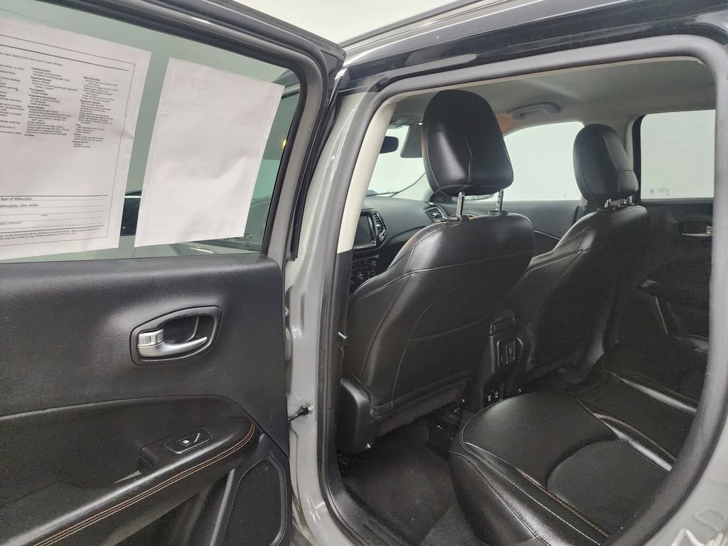 Used 2020 Jeep Compass Limited AWD/4WD image 23