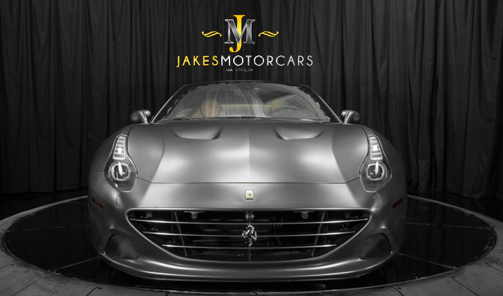 Used 2016 Ferrari California T RWD image 21