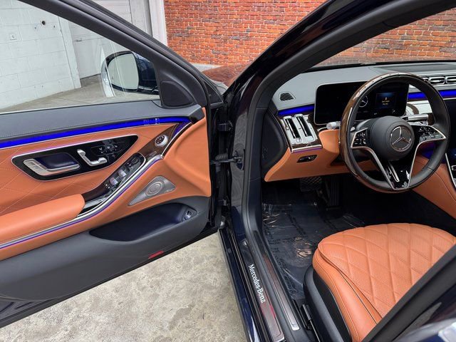 New 2024 Mercedes-Benz S 580 4MATIC Sedan image 9