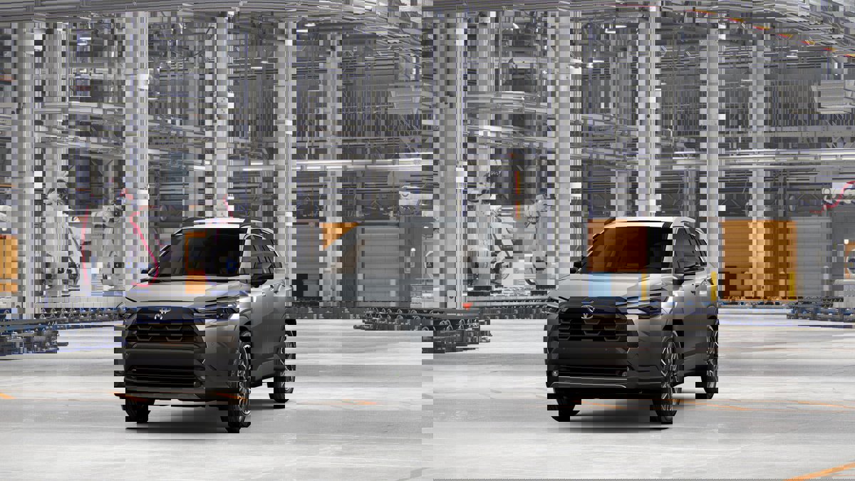 New 2026 Toyota Corolla Cross XLE image 18