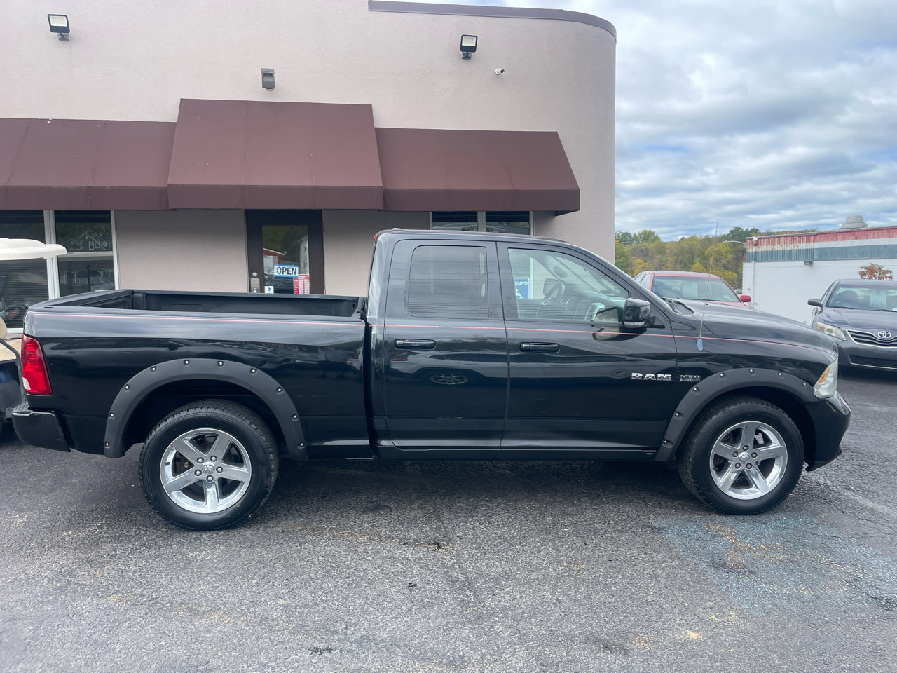 Used 2010 Dodge Ram 1500 Truck Sport image 5