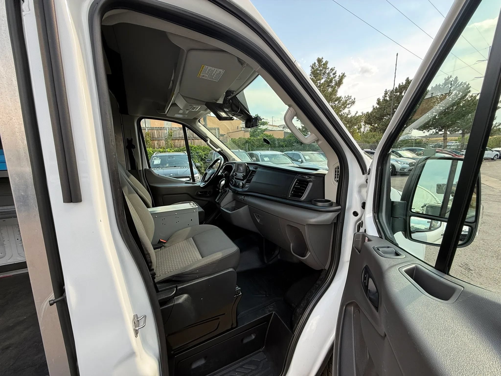 Used 2020 Ford Transit 350 148 High Roof Extended RWD image 31