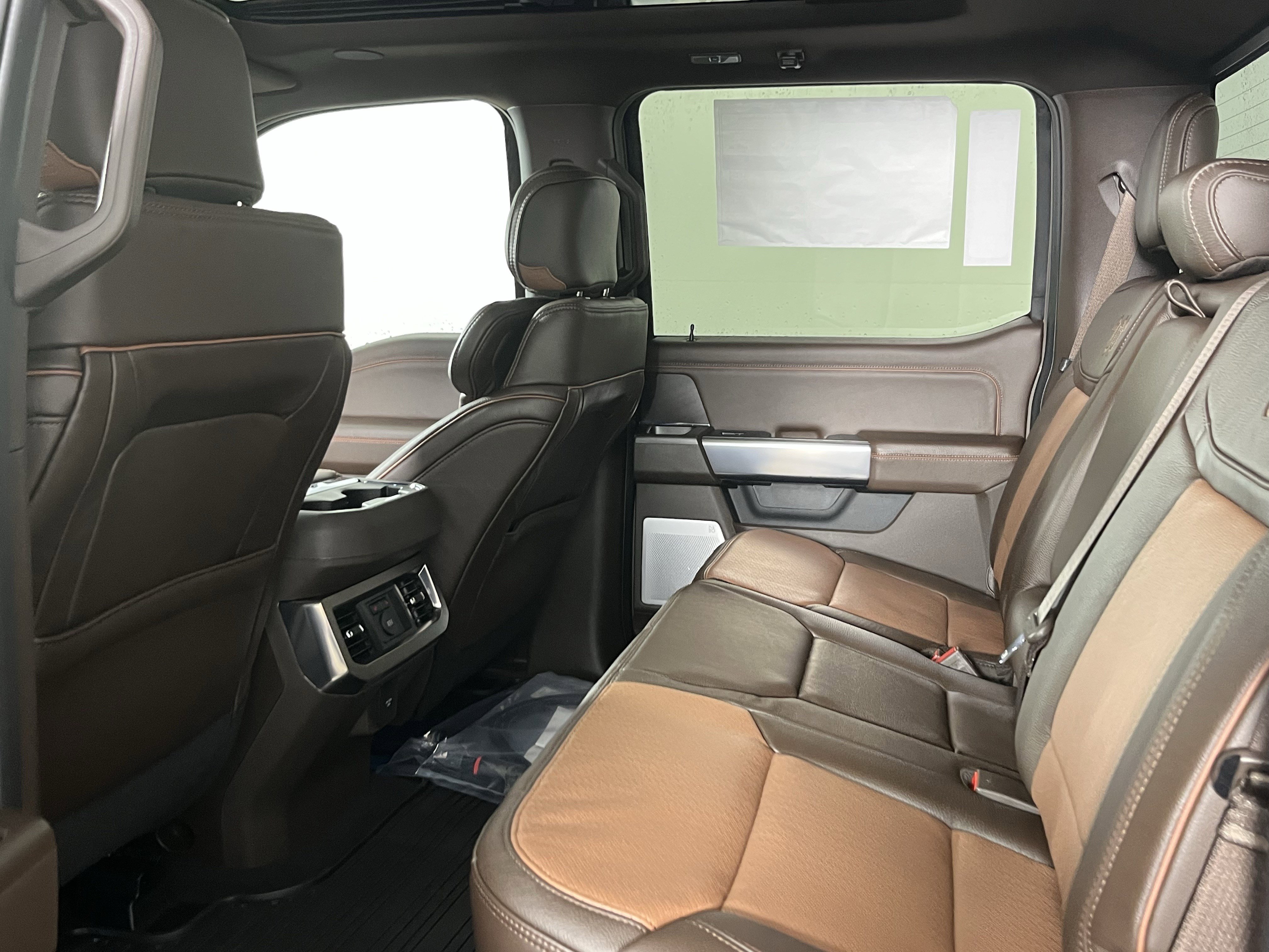 New 2026 Ford F350 King Ranch w/ Chrome Package AWD/4WD image 12