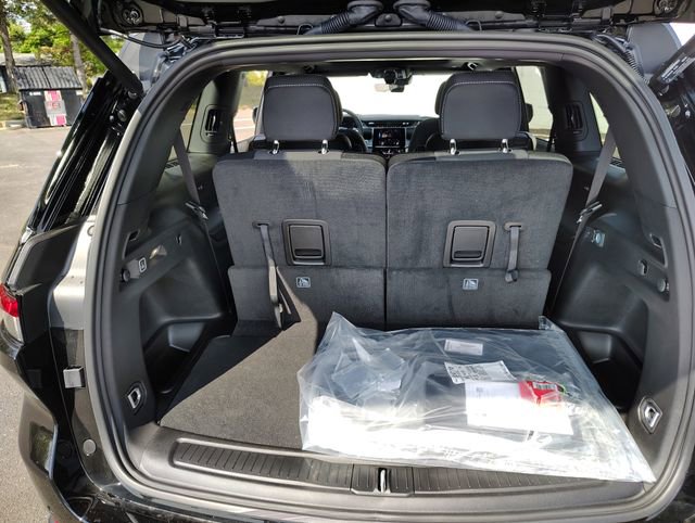 New 2025 Jeep Grand Cherokee L Laredo w/ Luxury Tech Group I image 34