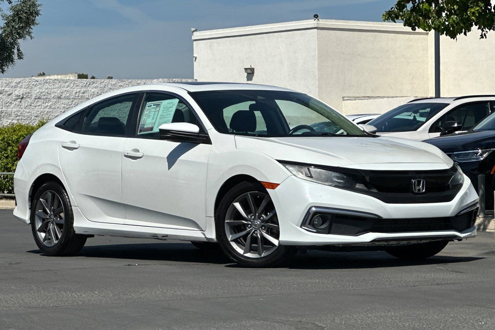 Used 2019 Honda Civic EX image 2